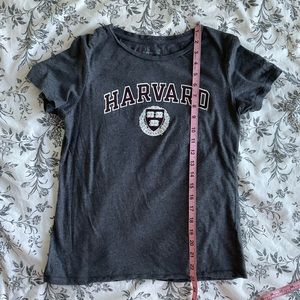 Harvard t-shirt